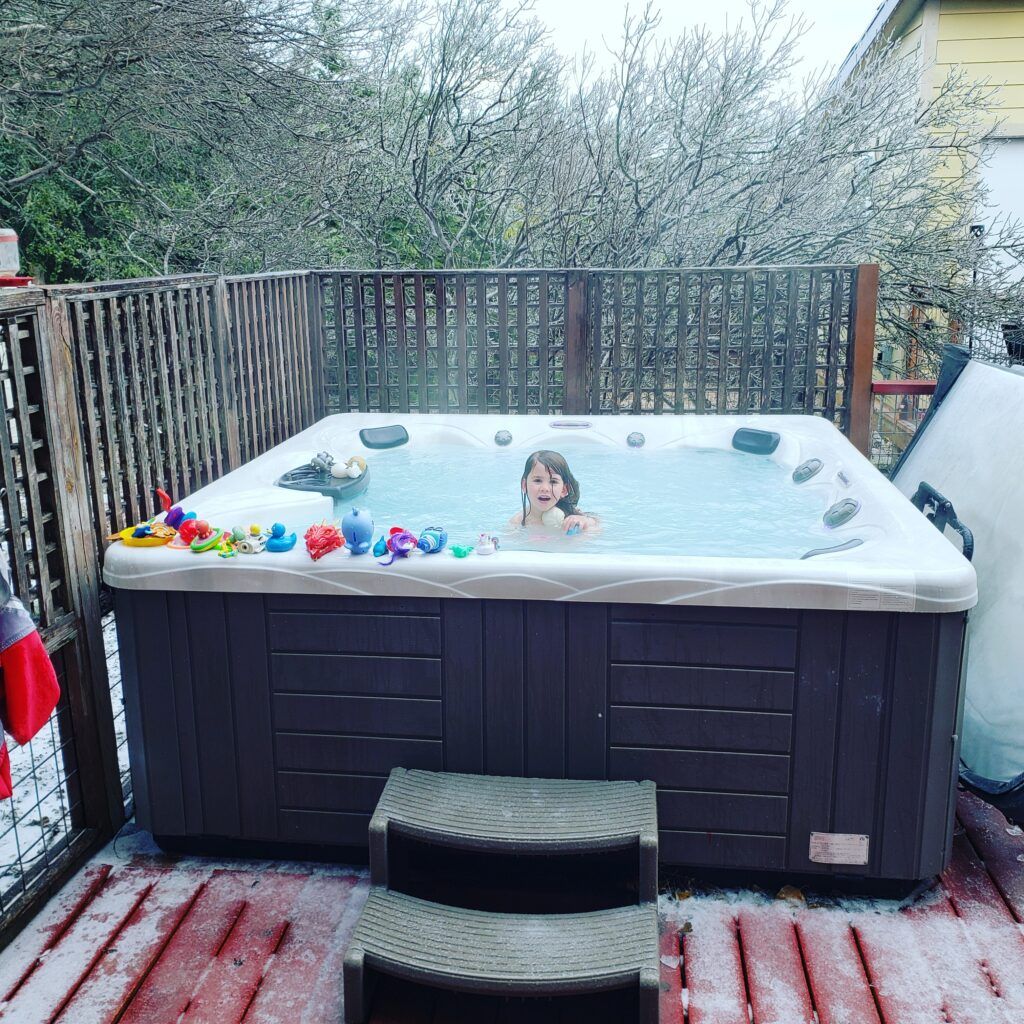 What Should the Temperature Be in Your Hot Tub in Winter?